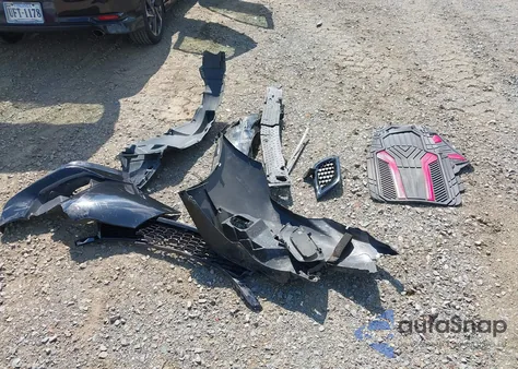 2018 Toyota Corolla Im from USA, damaged, VIN JTNKARJE9JJ566573